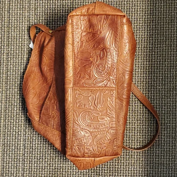 American Leather Co Shoulder Bag - Picture 7 of 11